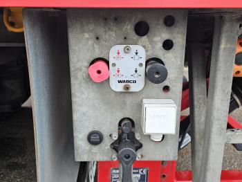 Kel-Berg STEERING AXLE / LIFT AXLE / TAIL LIFT